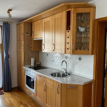 Apartma Zlatica *